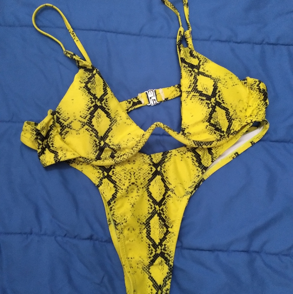 Yellow snake print underwire bikini